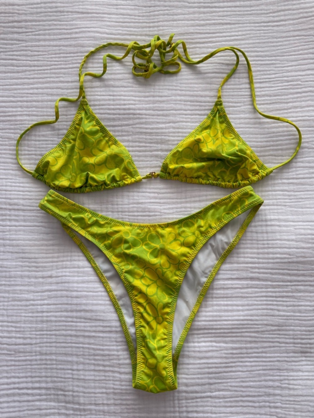 Heavy Manners La Bamba Triangle Bikini | Top: M | Bottoms: L